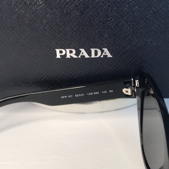 Authentic- 💯- New - PRADA PR 13YS Black Dark Grey Gradient Cat-Eye Sunglasses - Picture 12 of 17